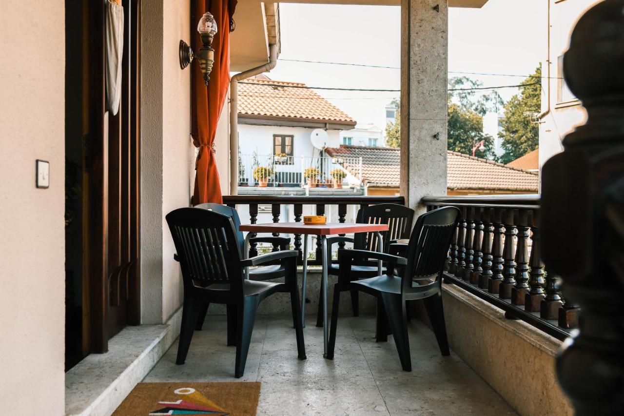 El Doce Del Ferial Villa โซลาเรส ภายนอก รูปภาพ